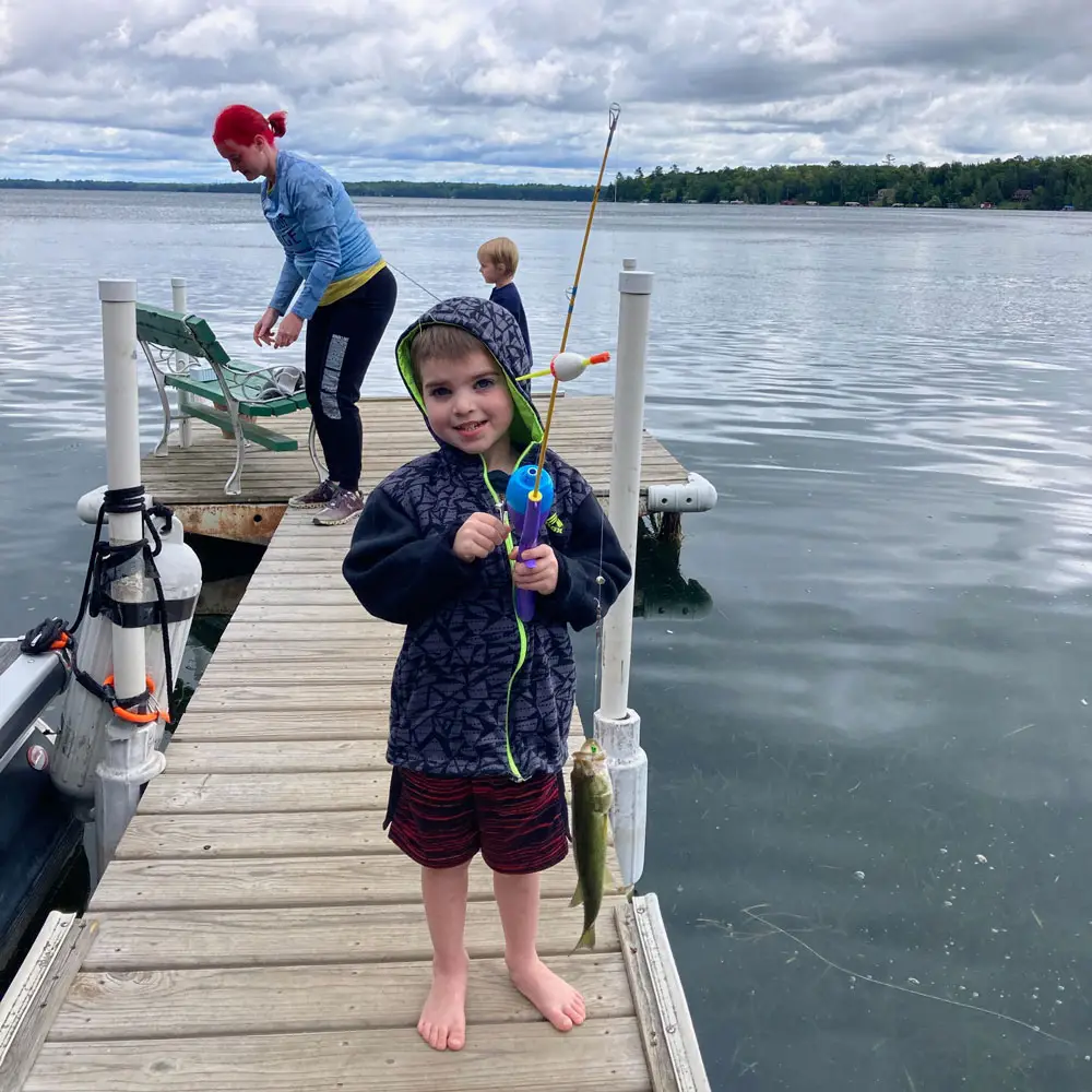 Fishing-off-the-dock2